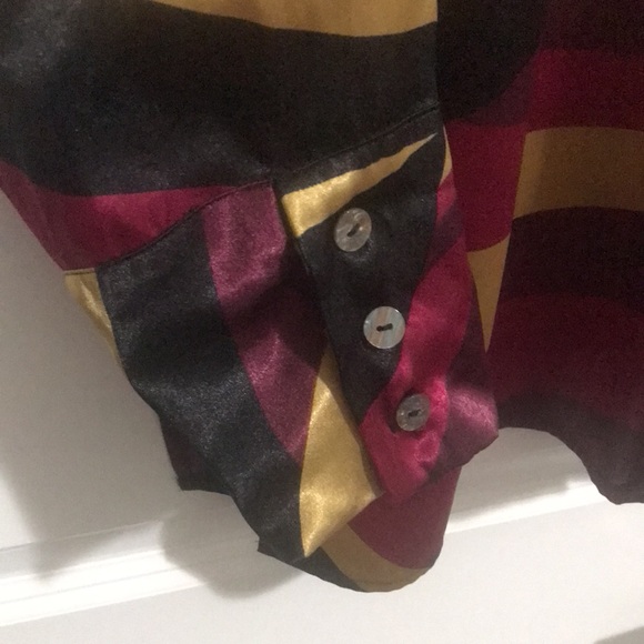 ASHLEY STEWART Silky polyester multi color button down blouse size 16 - Picture 3 of 5